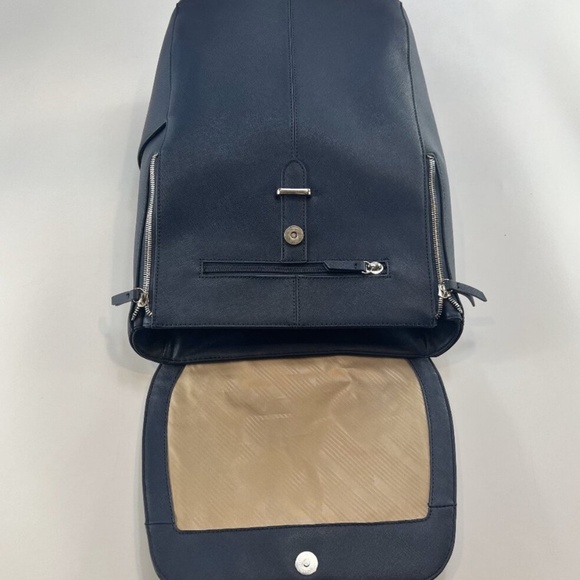 Samsonite Women’s Executive Leather Flap Backpack Navy Work Travel Airplane - Picture 10 of 13